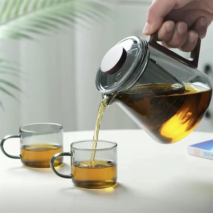 Glass Tea Mug With Infuser ,Lid And Wooden Handle